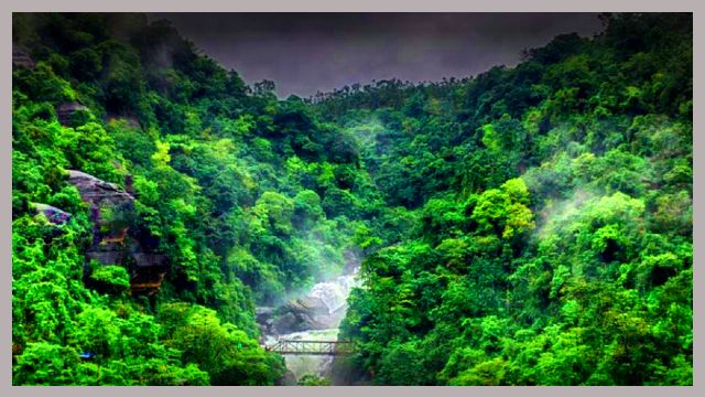 পানথুমাই-Pantumai--water-falls-view