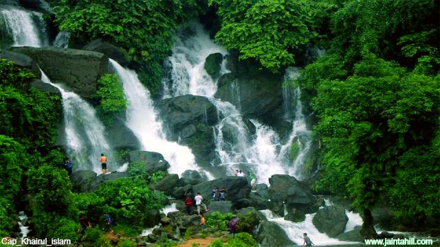 জাফলং মায়াবী ঝর্ণা ও পিয়াইন নদী ভ্রমণ মুহূর্ত